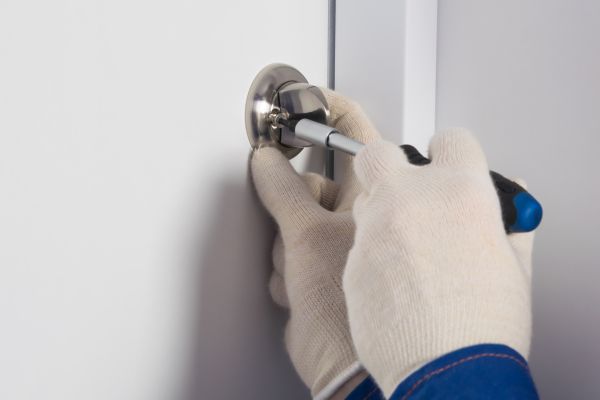 Cost of Deadbolt Replacement in Breckenridge