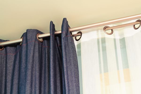 Cost of Curtain Rod Replacement in Breckenridge